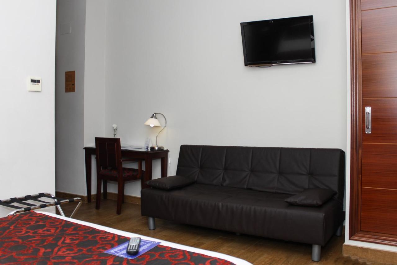 Hotel Lb Lebrija By Ma 22 Puntos Extérieur photo